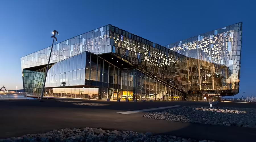 O Gelo Encanta: Reykjavik te Espera