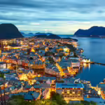 Rota do encanto Ålesund- noruega
